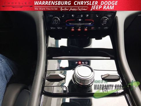 New 2025 Jeep Grand Cherokee L Overland w/ Luxury Tech Group IV image 23