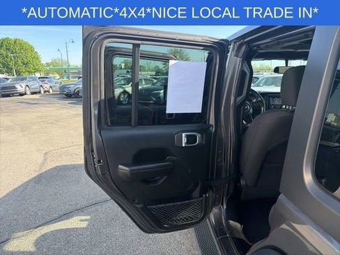 Used 2019 Jeep Wrangler Unlimited Sport S AWD/4WD image 24