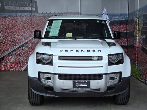 Used 2025 Land Rover Defender 110 S AWD/4WD image 3