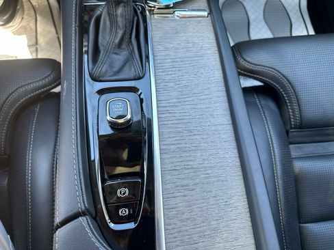 Used 2022 Volvo XC90 T6 Inscription w/ Advanced Package AWD/4WD image 31