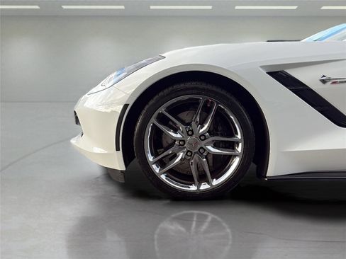 Used 2019 Chevrolet Corvette Stingray Convertible image 10