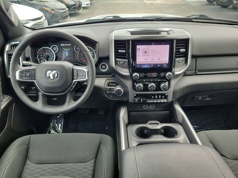 Certified 2025 RAM 1500 Big Horn AWD/4WD image 12