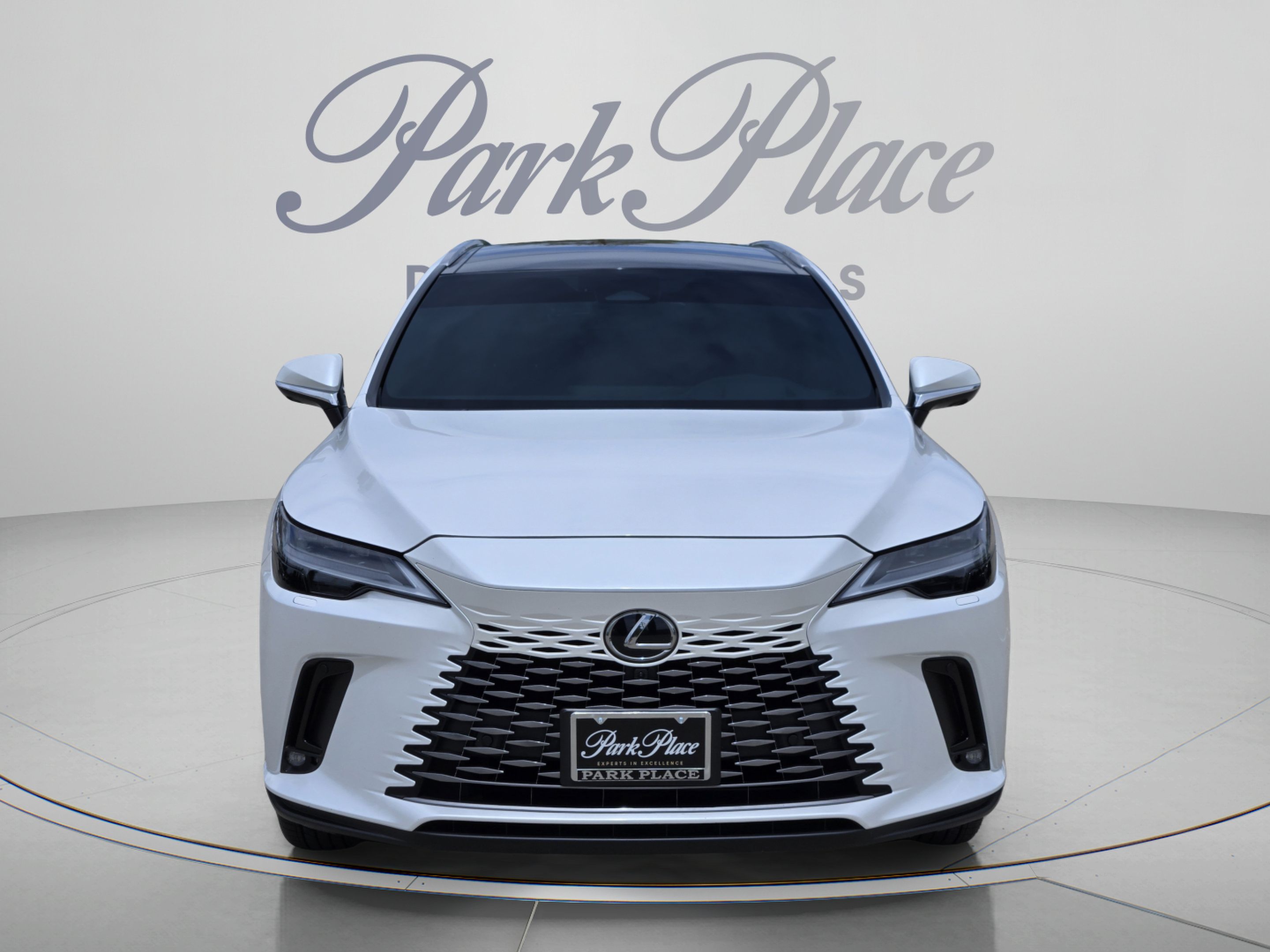 Used 2025 Lexus RX 350 FWD w/ Convenience Package image 8