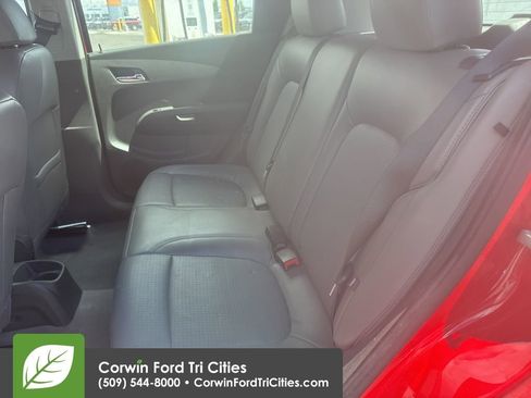 Used 2015 Chevrolet Sonic LTZ FWD image 7