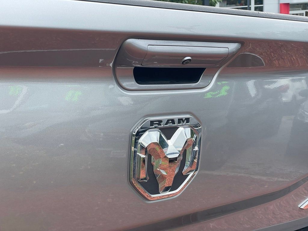 Used 2024 RAM 2500 Laramie w/ Safety Group AWD/4WD image 39