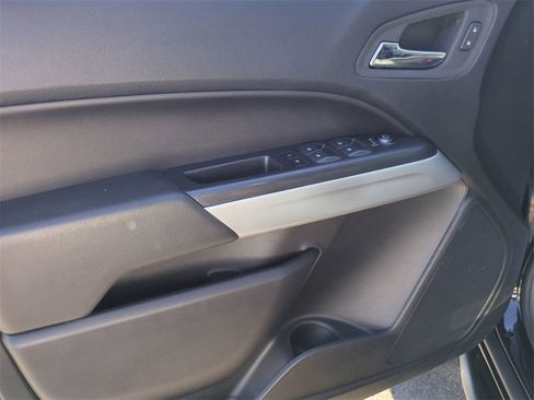 Used 2022 Chevrolet Colorado ZR2 w/ Colorado ZR2 Bison Edition image 22