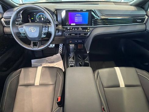 Certified 2025 Toyota Camry SE w/ Convenience Package FWD image 33