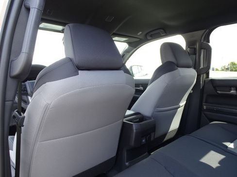 New 2025 Toyota Tacoma TRD Off-Road image 15