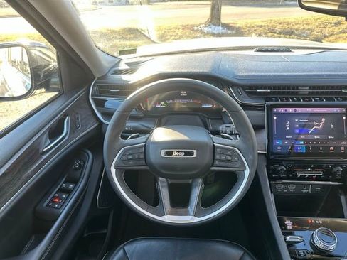 Used 2023 Jeep Grand Cherokee 4WD 4xe image 20