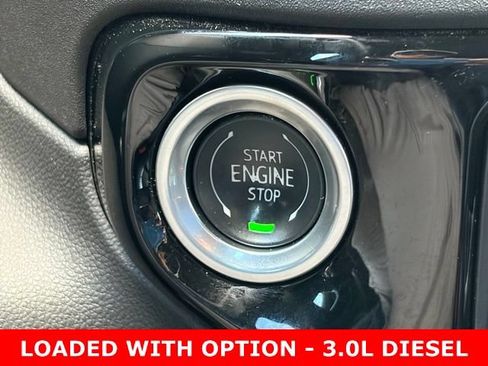 Used 2024 Chevrolet Silverado 1500 LTZ AWD/4WD image 26