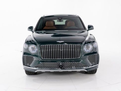 Certified 2025 Bentley Bentayga Extended Wheelbase AWD/4WD image 8