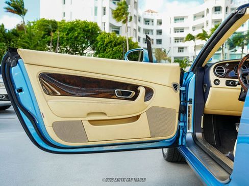 Used 2009 Bentley Continental GTC image 29