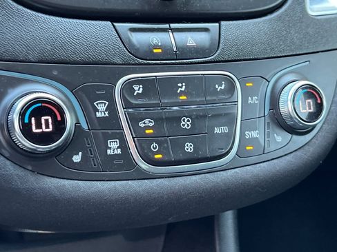 Used 2020 Chevrolet Malibu LT image 20