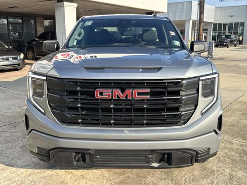 Used 2025 GMC Sierra 1500 Pro w/ Graphite Edition image 3