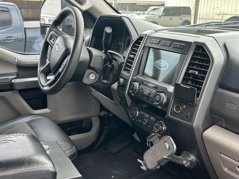 Used 2019 Ford F250 XLT w/ XLT Premium Package AWD/4WD image 10