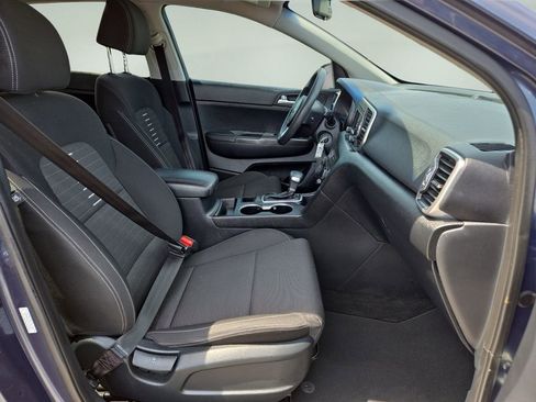 Used 2018 Kia Sportage LX AWD/4WD image 25