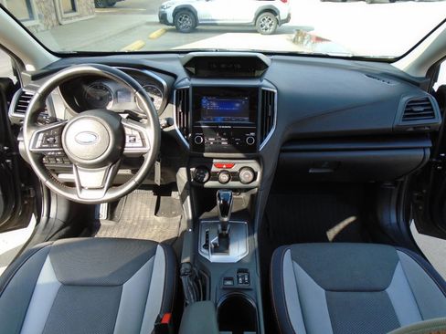 Used 2018 Subaru Crosstrek 2.0i Premium w/ Moonroof Package image 13