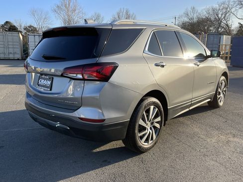 Used 2024 Chevrolet Equinox Premier image 8