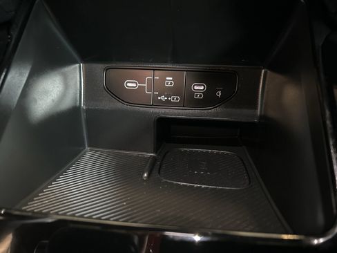 Used 2025 Kia Sorento SX Prestige image 29