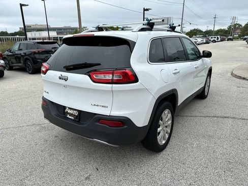 Used 2016 Jeep Cherokee Limited AWD/4WD image 7