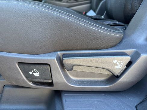 Certified 2025 Subaru Ascent Premium AWD/4WD image 26