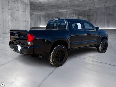 Used 2022 Toyota Tacoma SR image 7