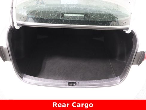 Certified 2025 Toyota Corolla LE image 28