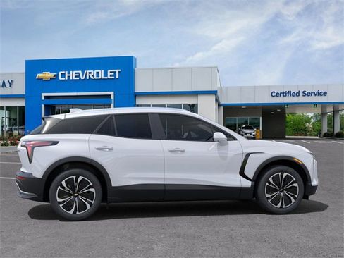 New 2025 Chevrolet Blazer EV LT image 5