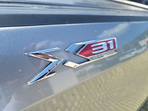 Used 2024 GMC Sierra 1500 Elevation AWD/4WD image 9