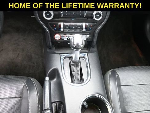 Used 2017 Ford Mustang Premium RWD image 33