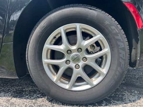Used 2022 Chrysler Pacifica Touring-L FWD image 26