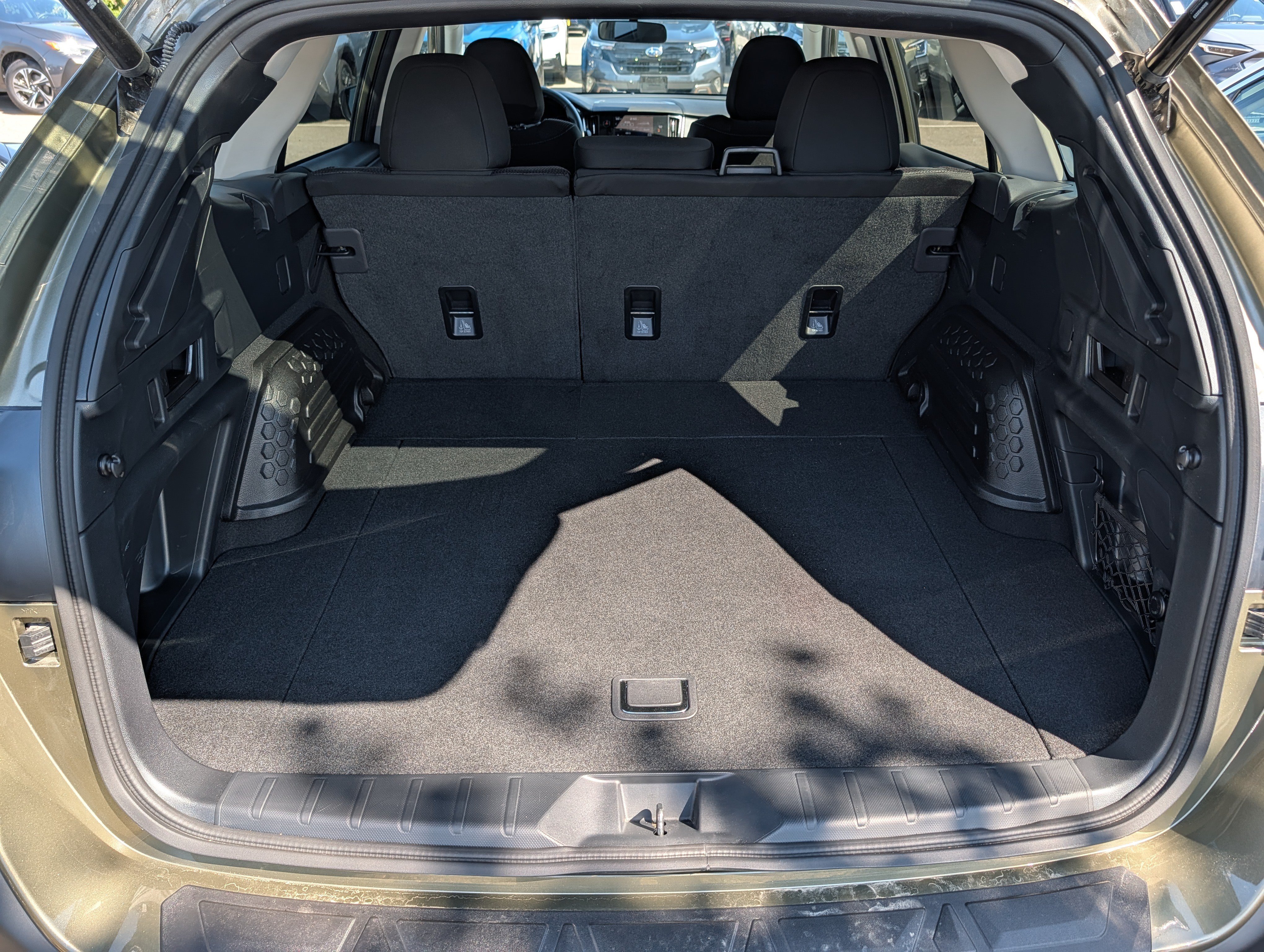 Certified 2025 Subaru Outback Premium AWD/4WD image 18