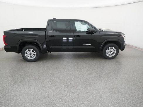 New 2025 Toyota Tundra SR5 w/ SR5 Premium Package RWD image 17
