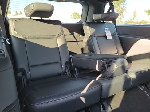 New 2026 Ford Expedition Max Platinum w/ Stealth Appearance Package image 21