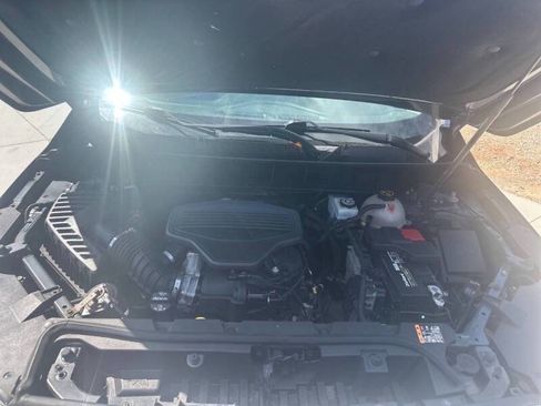 Used 2019 GMC Acadia SLT image 11