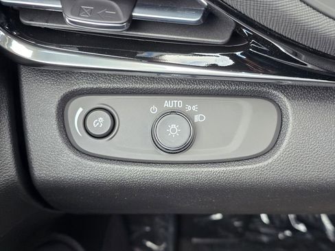 New 2026 Buick Envista Sport Touring w/ Advanced Safety Package FWD image 16
