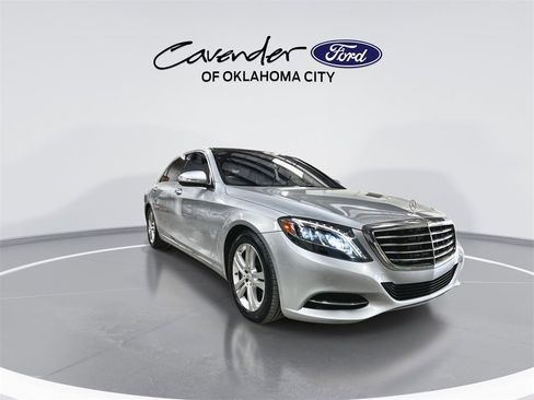 Used 2017 Mercedes-Benz S 550 S 550 Premium image 2