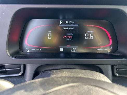 New 2025 Hyundai Elantra Sport FWD image 29