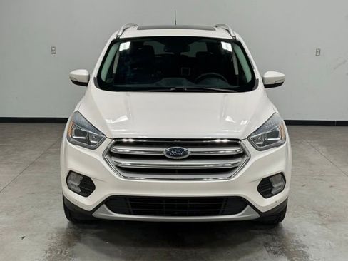 Used 2018 Ford Escape Titanium FWD image 4