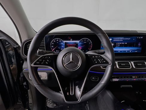 Used 2024 Mercedes-Benz GLE 350 4MATIC w/ AMG Line Exterior image 18