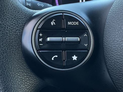 Used 2025 Kia Soul LX w/ LX Technology Package image 23