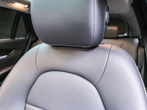 Certified 2021 Mercedes-Benz GLC 300 image 22