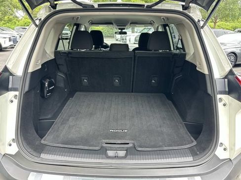 Used 2022 Nissan Rogue SV AWD/4WD image 13