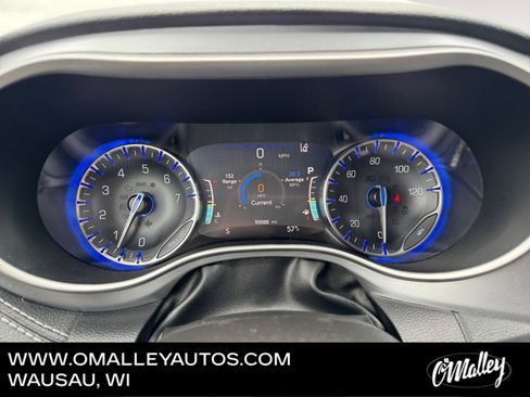 Used 2021 Chrysler Pacifica Touring AWD/4WD image 15