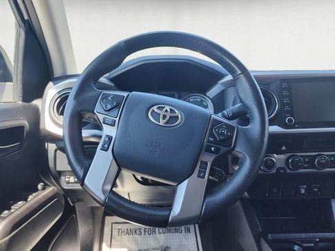 Used 2023 Toyota Tacoma SR5 AWD/4WD image 13