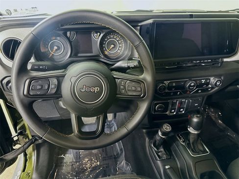 Used 2024 Jeep Wrangler Sport S image 17