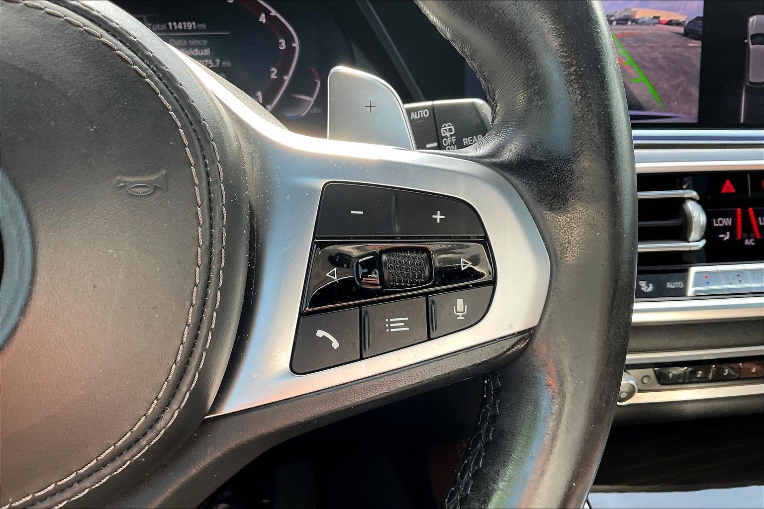 Used 2019 BMW X5 xDrive40i w/ Premium Package 2 AWD/4WD image 12