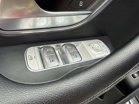 Used 2022 Mercedes-Benz GLE 350 4MATIC image 23