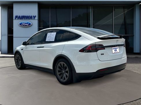 Used 2018 Tesla Model X 75D AWD/4WD image 4