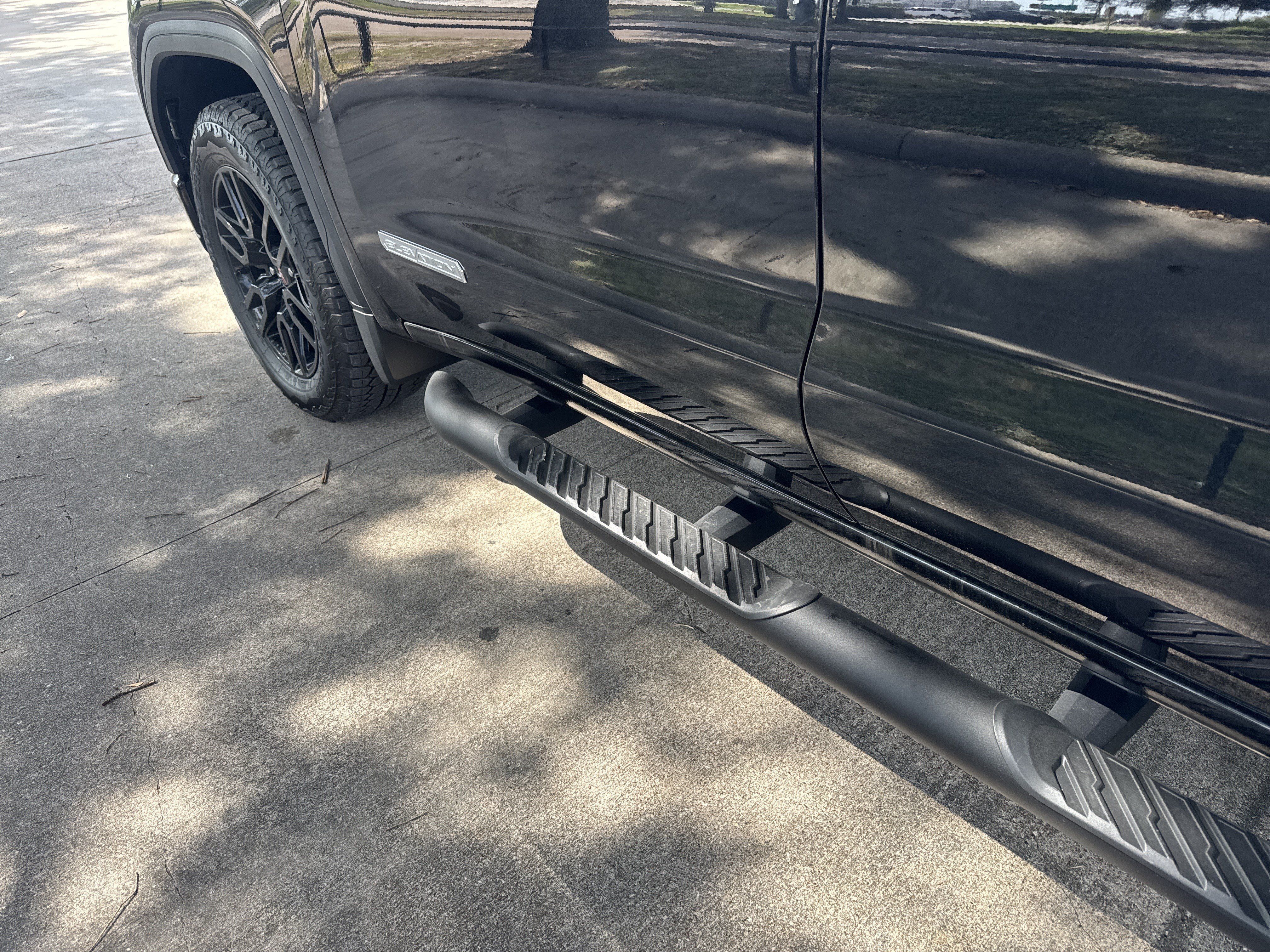 Used 2026 GMC Sierra 1500 Elevation w/ Elevation Select Package RWD image 8